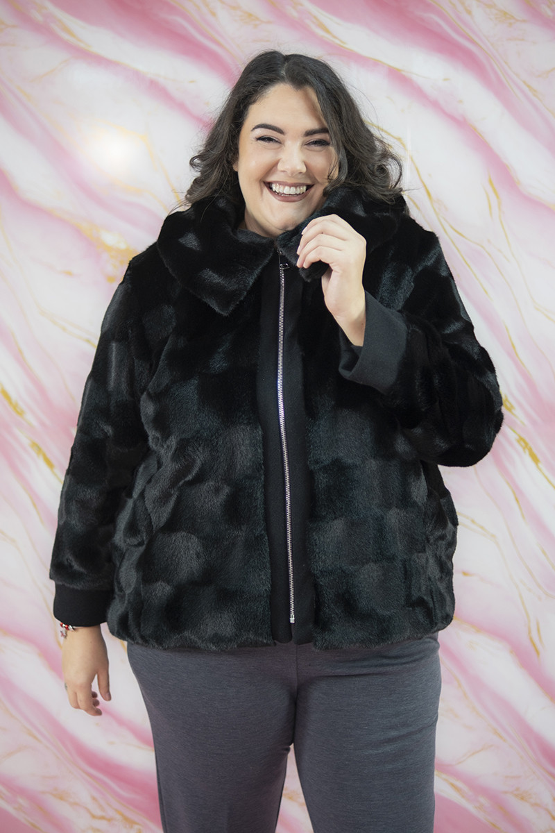 PELLICCIA ZIP CON POLSI